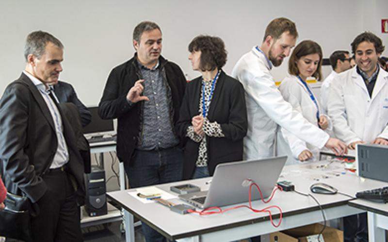 Convenio 3 centros tecnológicos de Gipuzkoa y Bizkaia firman un convenio con Elhuyar Zientzia Azoka